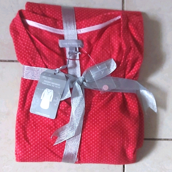 Lord & Taylor Bedding Salesleep Chemise Nwt Poshmark